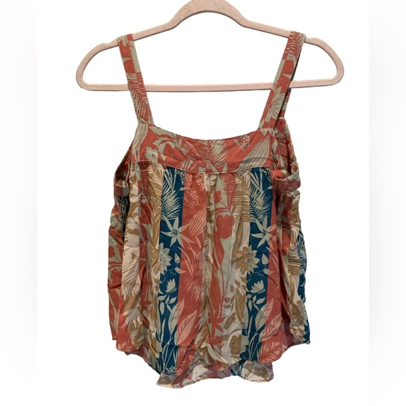 Rose & Olive tank. Sleeveless. Size S. - Picture 2 of 7